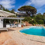 Casa de hóspedes Refugio 3*